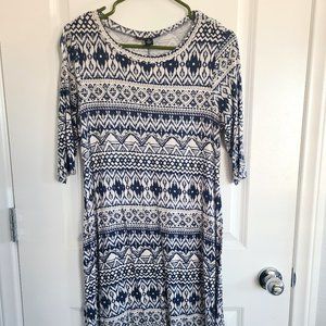 Danillo Botique Blue and White Pattern Dress